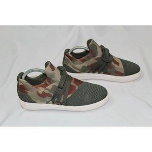 Steve Madden Lancer  Slip On Camo Platform Sneaker Shoe Women’s Size 8.5